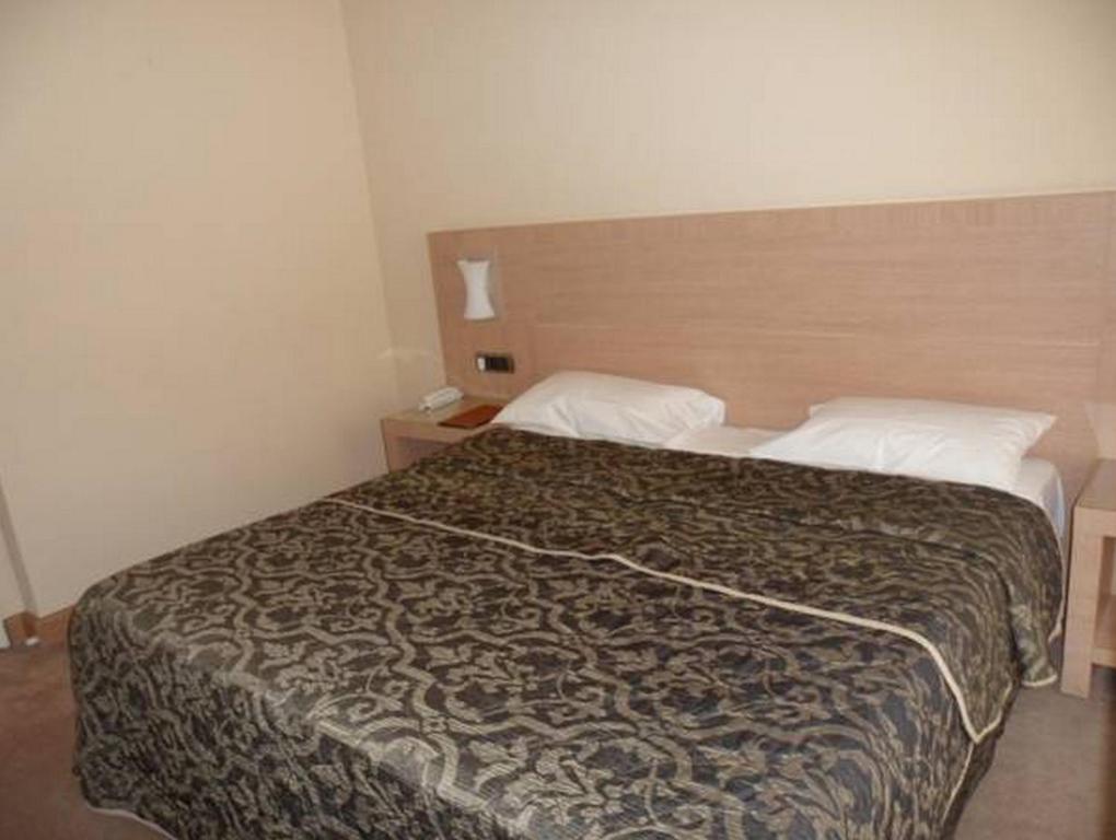Hotel Le Rocher Calvi  Bilik gambar